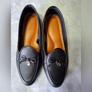 Nautica Women's Black Loafers